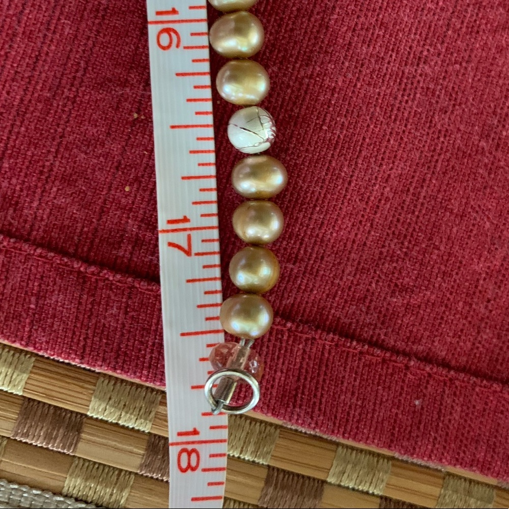 Artisan made freshwater pearl necklace - Picture 6 of 8